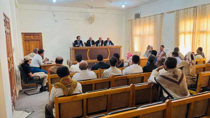 الكثيري يتفقد سير العمل بالمجمع القضائي في مدينة سيئون 