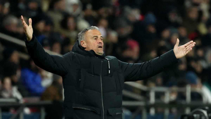 لويس إنريكي أفضل مدرب 2025 في ذا بيست 