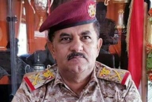 وزير الدفاع يكلف العميد مظهر قائدا للواء 315 مدرع