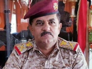 وزير الدفاع يكلف العميد مظهر قائدا للواء 315 مدرع