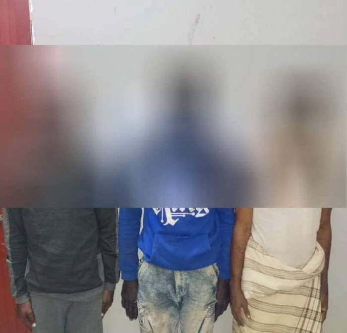 شرطة العريش تضبط متهمين بسرقة مواد تنظيف من أحد الهناجر 