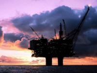 انخفاض منصات التنقيب عن النفط بالولايات المتحدة