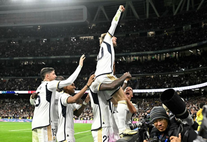 ريال مدريد يخطف فوزًا مهمًا من إشبيلية بالدوري الإسباني 