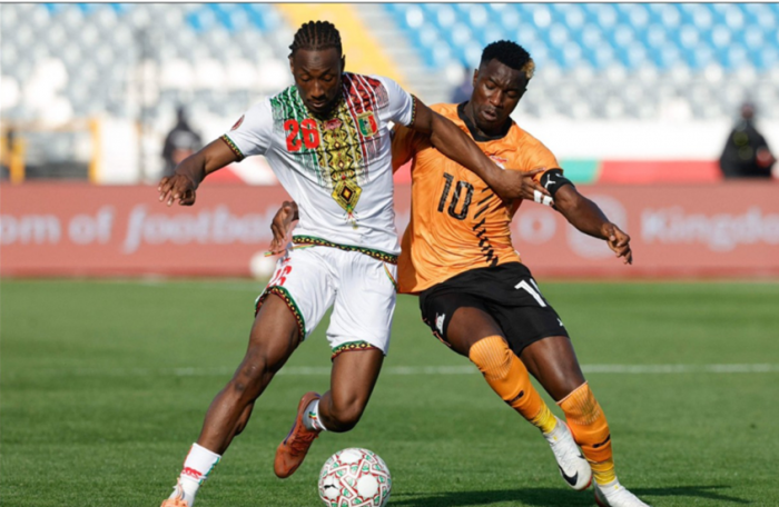 منتخب زامبيا يتعادل مع مالي بالجولة الأولى من كأس الأمم الإفريقية