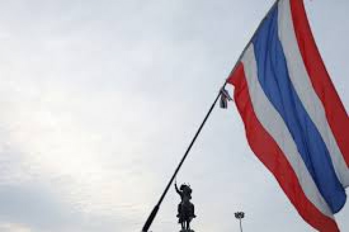 كمبوديا تطالب تايلاند بعقد محادثاتهما على أرض محايدة 