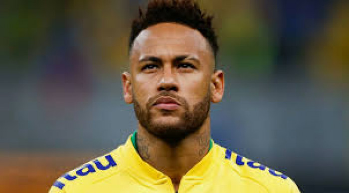 نيمار يخضع لجراحة ناجحة في الركبة