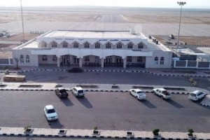 رفض إغلاق مطار سقطرى.. حصار جوي يعزل سكان الأرخبيل