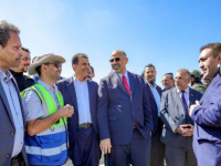 الرئيس الزُبيدي يزور مشروع سد حسان الاستراتيجي