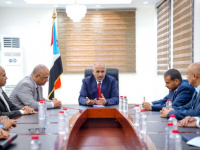 الرئيس الزُبيدي: قطاع الاتصالات ركيزة أساسية للتنمية الشاملة