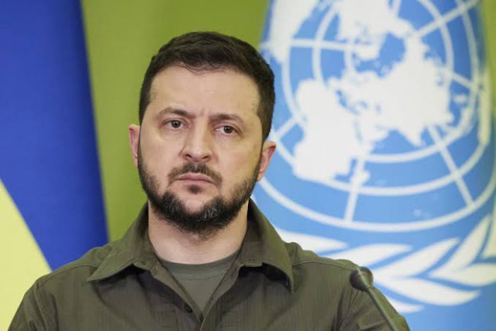 زيلينسكي يعين نائبة سابقة لرئيس الوزراء الكندي مستشارة اقتصادية 