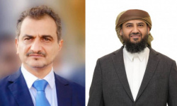 المحرمي يبحث هاتفيًا مستجدات الوضع الأمني مع محافظ عدن
