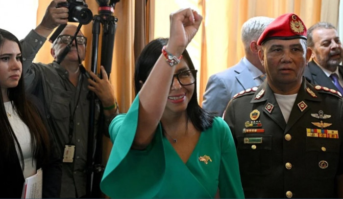 رئيسة فنزويلا المؤقتة تعيّن لوبيز رئيساً جديداً للأمن والاستخبارات 