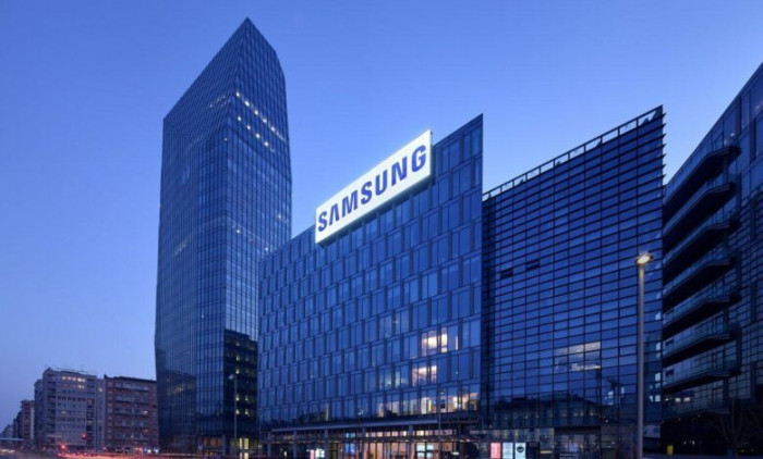 سامسونج تستهدف تزويد 800 مليون جهاز بتقنيات الذكاء الاصطناعي 