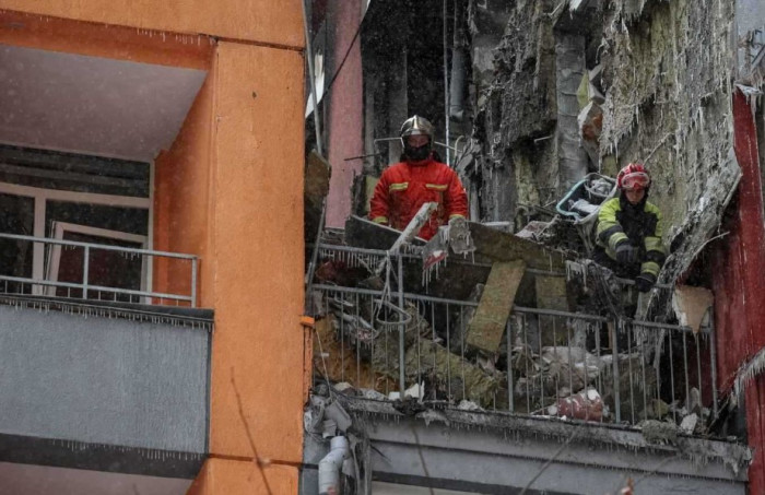 قطر تعلن تعرض مبنى سفارتها بكييف لأضرار بقصف روسي 