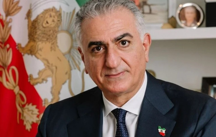 من واشنطن.. نجل شاه إيران يناشد ترامب بالتدخل في بلاده 