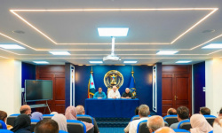 "الانتقالي": بيانات وفدنا بالرياض تصدر تحت التهديد و"الحل" باطل