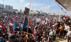 آلاف المتظاهرون في عدن يطالبون باستعادة دولة الجنوب