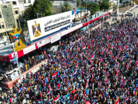 مليونية عدن تجدد العهد.. تأييد للمجلس الانتقالي وتمسك بمسار استعادة الدولة