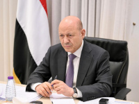 رشاد العليمي.. حقبة من الفساد والنهب وتضارب المصالح