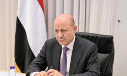 رشاد العليمي.. حقبة من الفساد والنهب وتضارب المصالح