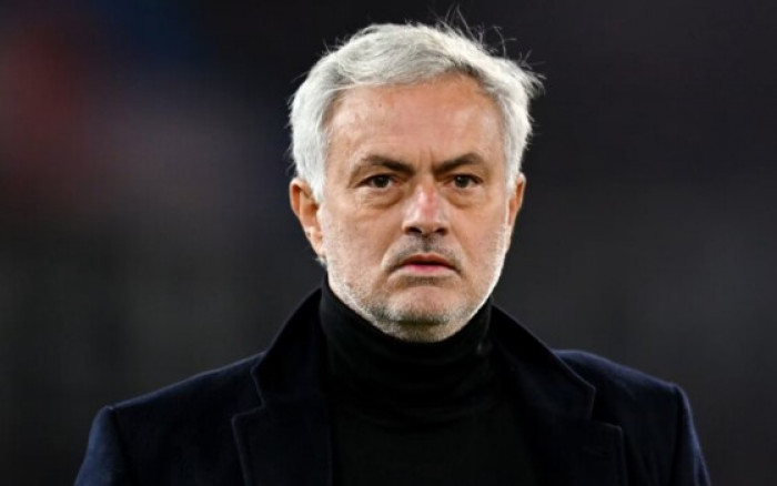 مورينيو يعلق على هزيمة ريال مدريد برباعية مورينيو يعلق على هزيمة ريال مدريد برباعية