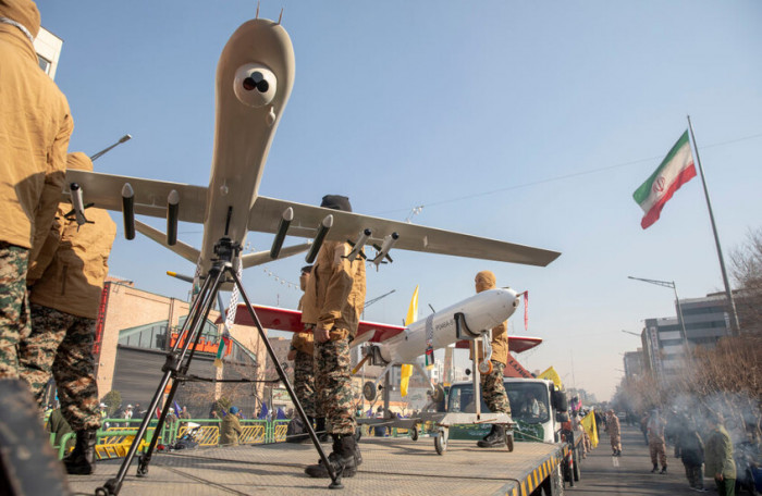 الجيش الأمريكي يعلن إسقاط مسيرة إيرانية في بحر العرب 