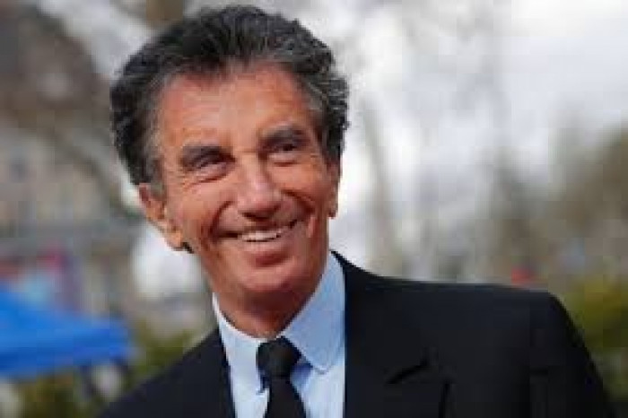 رئيس معهد العالم العربي جاك لانغ يستبعد الاستفالة لصلته بإبستين 