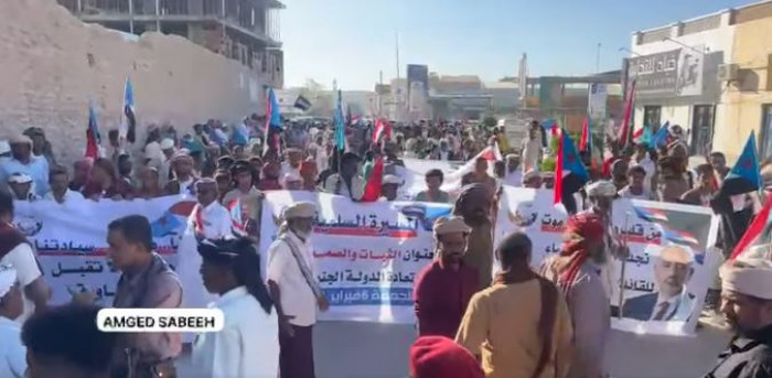 بدء توافد أبناء حضرموت إلى سيئون استعداد لمسيرة الثبات والصمود 