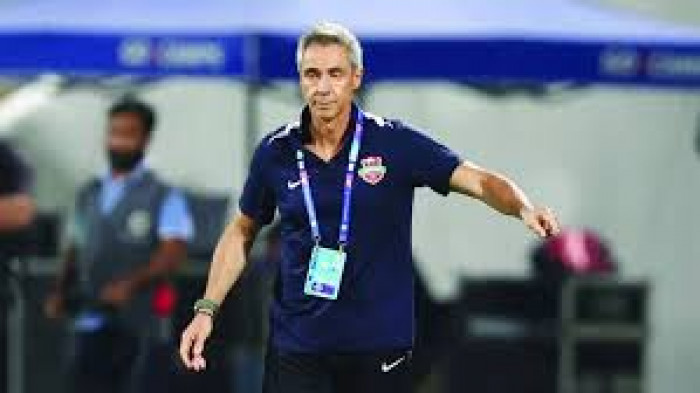 مدرب شباب الأهلي: علينا القتال أمام الهلال رغم ضغط المباريات