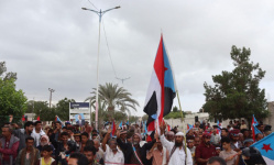 توافد الجماهير إلى زنجبار للمشاركة في فعالية "الثبات والوفاء"