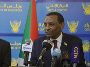 رئيس وزراء السودان: مبادرتنا للسلام هي الأساس لإنهاء الحرب