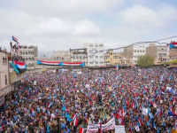 الجنوب يرفض العليمي واتباعه.. لا مكان في عدن لمجرمي الحرب