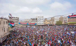 الجنوب يرفض العليمي واتباعه.. لا مكان في عدن لمجرمي الحرب