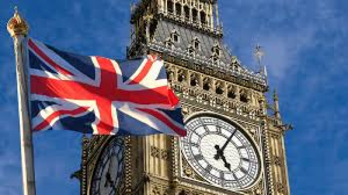 بريطانيا: ستارمر وترامب ناقشا ملف إيران النووي والوضع في غزة 