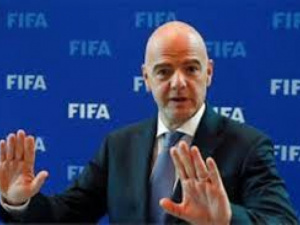 مونديال 2026: إنفانتينو يؤكد إقامة جميع المباريات بـ "مدرجات ممتلئة"