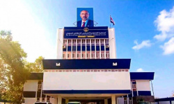 قوة عسكرية تغلق مبنى الجمعية الوطنية وتمنع دخول العاملين