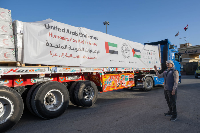 ضمن "الفارس الشهم 3".. قوافل مساعدات إنسانية وطبية إلى غزة