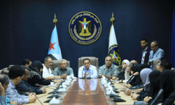 أمانة الانتقالي تندد بأعمال القمع وملاحقة المتظاهرين السلميين