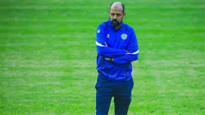 الزوراء ينهي التعاقد مع المدرب المصري عماد النحاس بالتراضي 