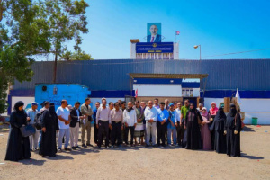 تجاوزٌ للخطوط الحمراء.. كيف يثير إغلاق مؤسسات المجلس الانتقالي زلزالًا سياسيًّا بعدن؟