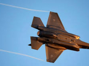 واشنطن تعتزم نشر 6 مقاتلات إضافية بالقواعد الجوية الإسرائيلية