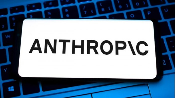 ترامب يوجه الوكالات الفيدرالية للتوقف عن استخدام "أنثروبك" ترامب يوجه الوكالات الفيدرالية للتوقف عن استخدام "أنثروبك"