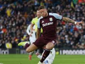 موعد مباراة ليدز يونايتد وسندرلاند في الدوري الإنجليزي