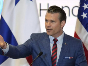 وزير الحرب الأمريكي: نشن الحملة الجوية الأكثر فتكاً في التاريخ