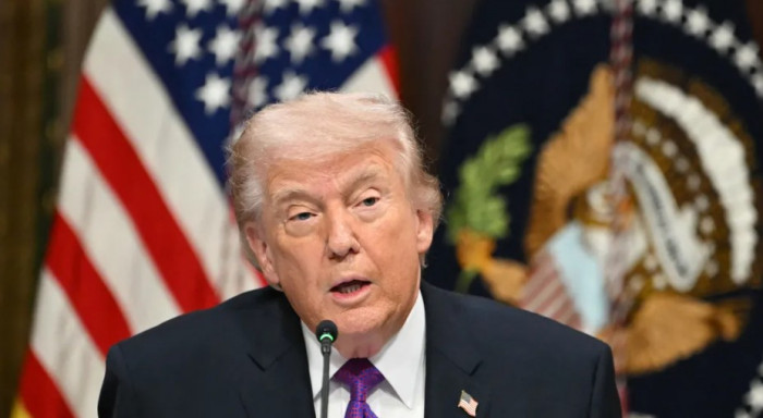 الرئيس الأمريكي: قواتنا في موقف قوي للغاية في إيران 