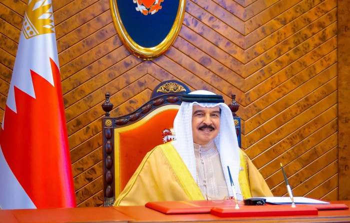 ملك البحرين: الاعتداءات الإيرانية لا يمكن تبريرها تحت أي ذريعة ملك البحرين: الاعتداءات الإيرانية لا يمكن تبريرها تحت أي ذريعة