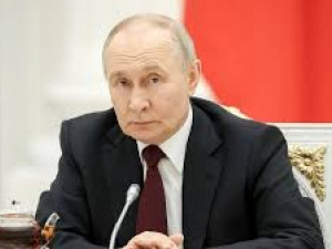 الكرملين: مقترحات بوتين بشأن إيران لا تزال مطروحة