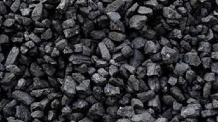 أسعار الفحم تقفز لأعلى مستوياتها بعامين وسط أزمة غاز عالمية 