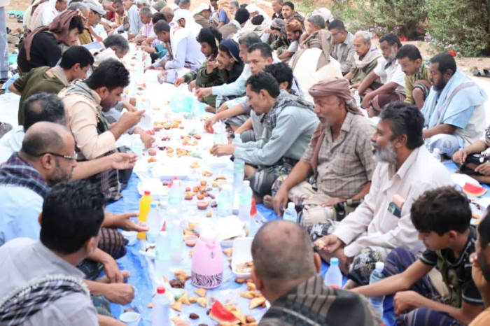 انتقالي أبين يبحث قضايا المحافظة والجنوب خلال مأدبة إفطار