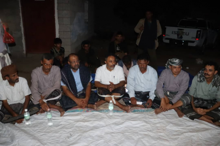 انتقالي أبين يبحث قضايا المحافظة والجنوب خلال مأدبة إفطار